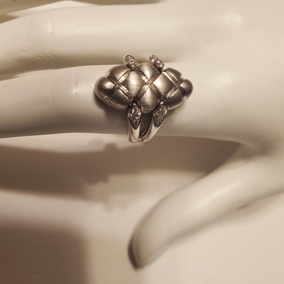 Original Design 18K white Gold Diamond Ring - Picture 1 of 12